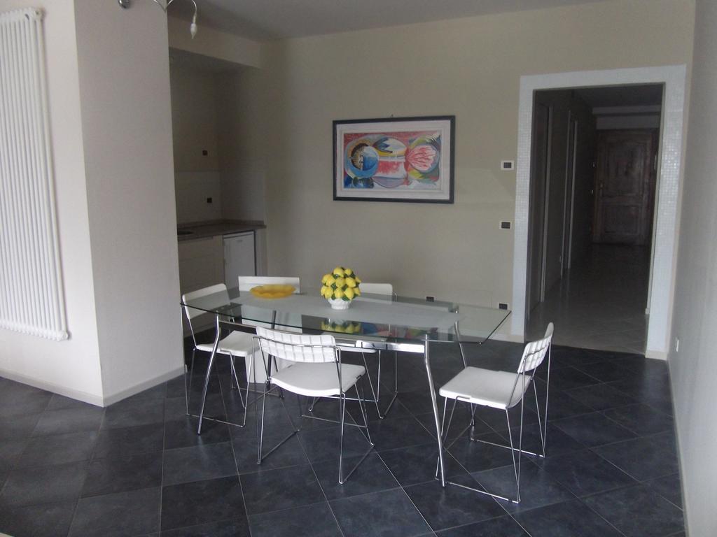 Casa Vacanza Piazza Орта-Сан-Джулио Номер фото